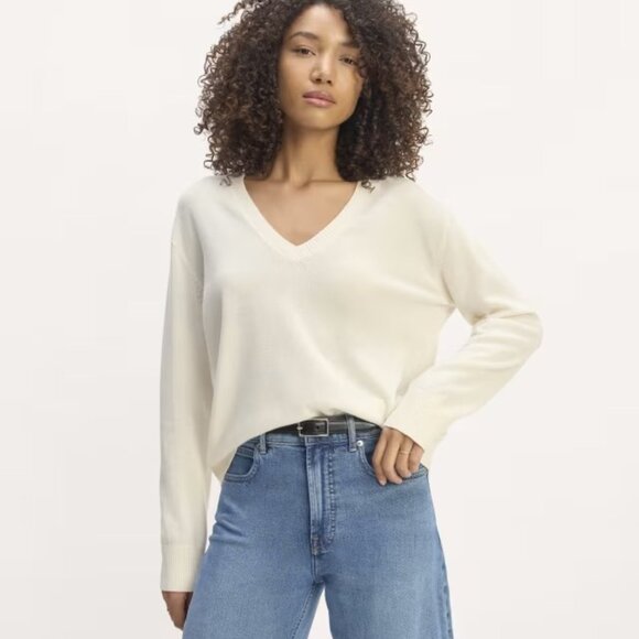 Everlane Cashmere Vneck Sweater (small)  - Women - Orig. $247 - Picture 2 of 2